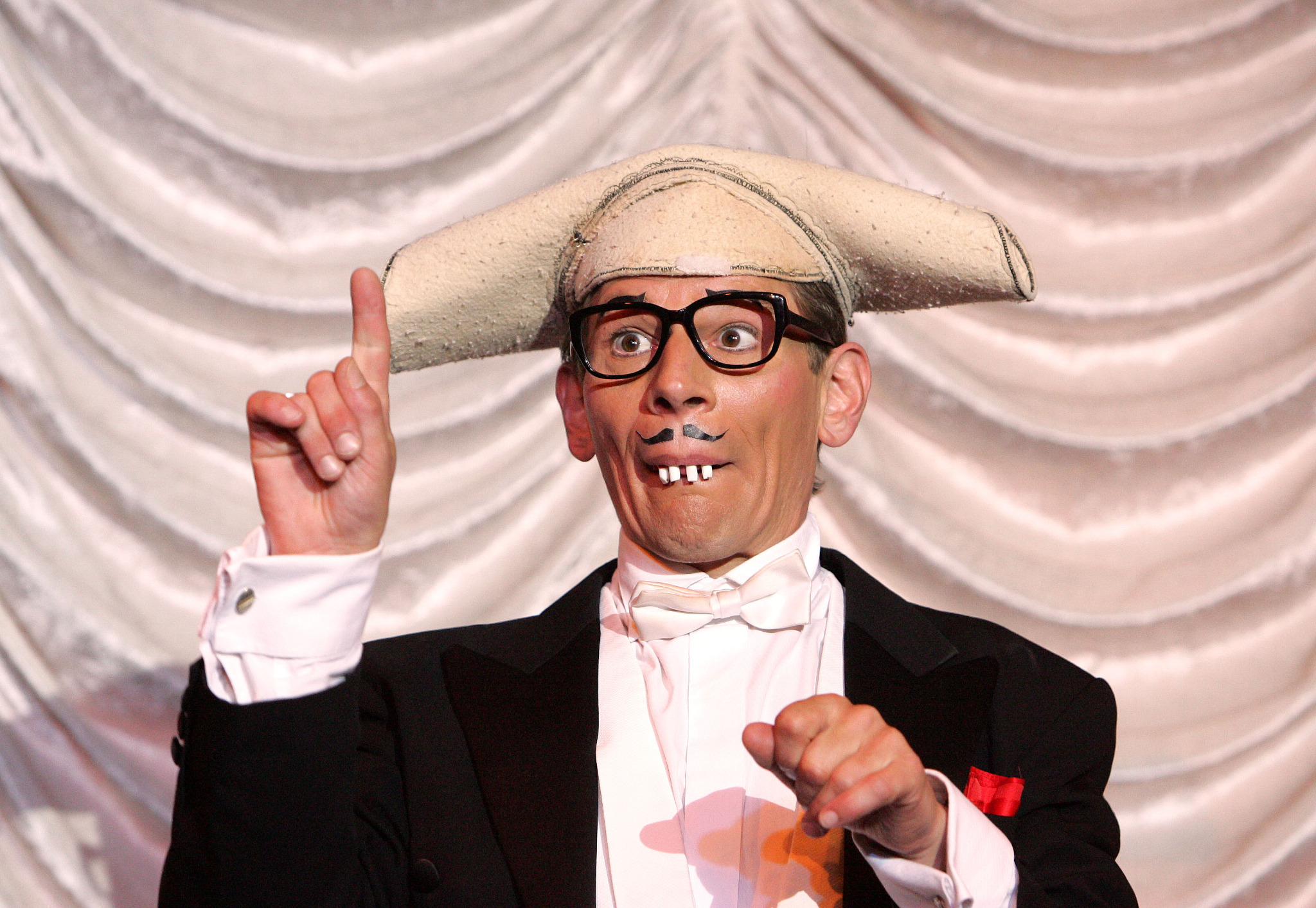 Chapeaugrafie Bühnenbild von ChaPeau